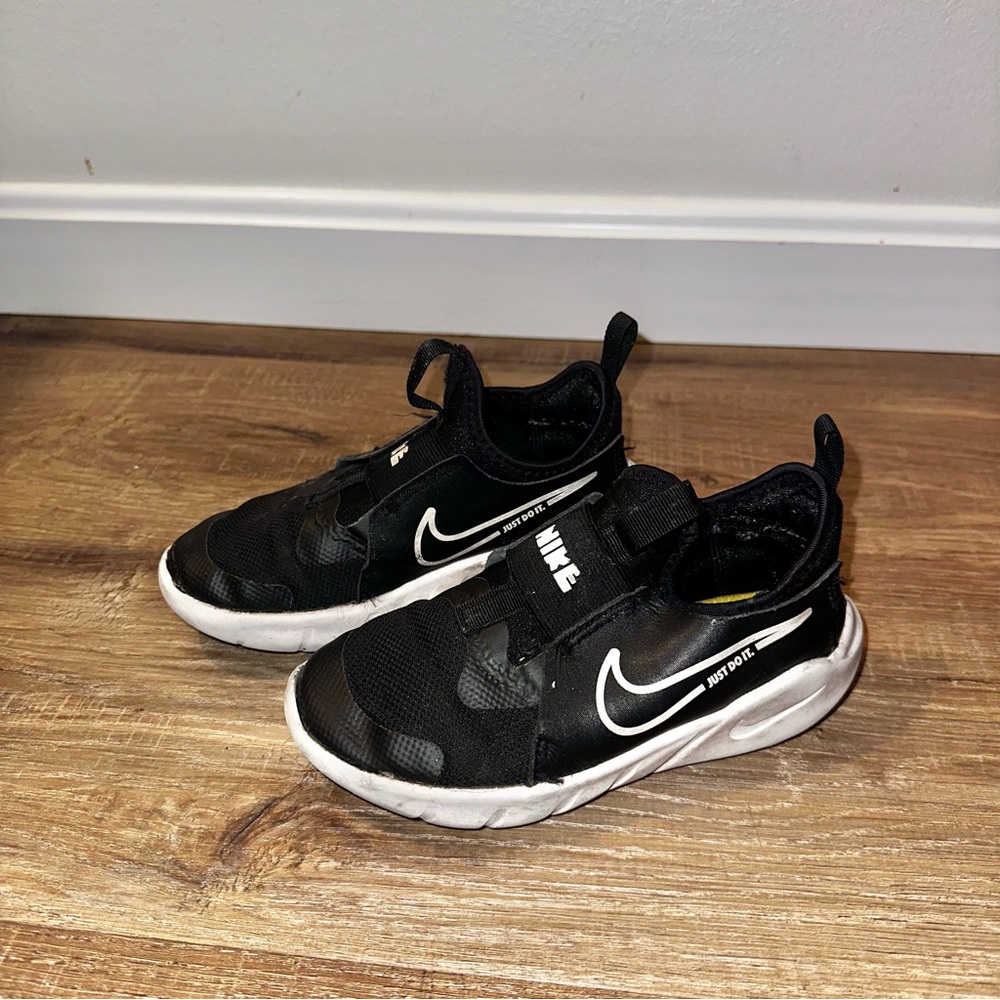 Little Kids Nike Flex Runner 2